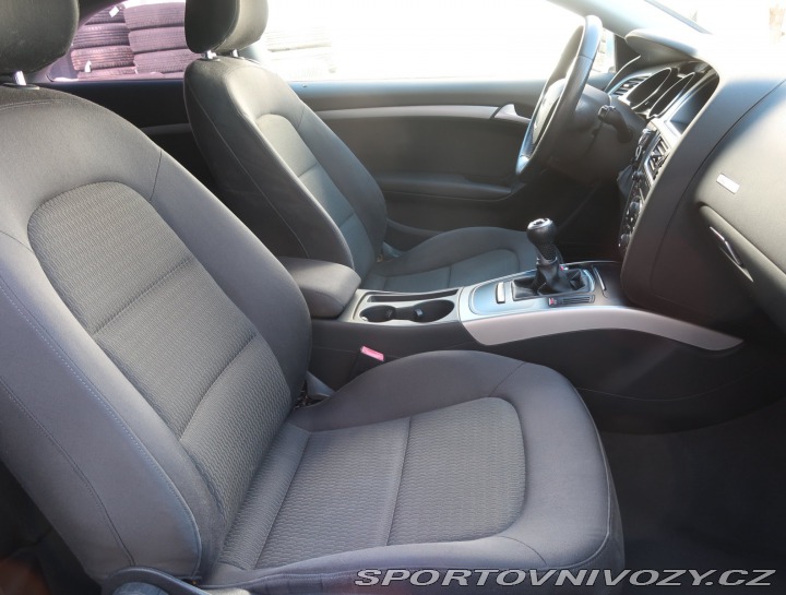 Audi A5 Sport 2.0 TDI 2011