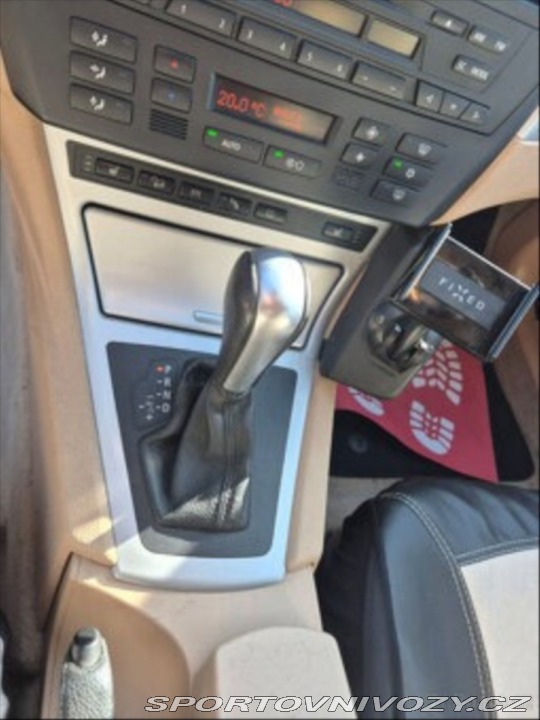 BMW X3 2,0   D, 4x4 automat - vý 2007