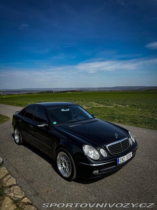 Mercedes-Benz E W211 E500 1800