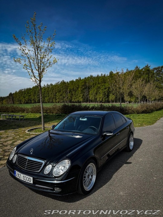 Mercedes-Benz E W211 E500 1800