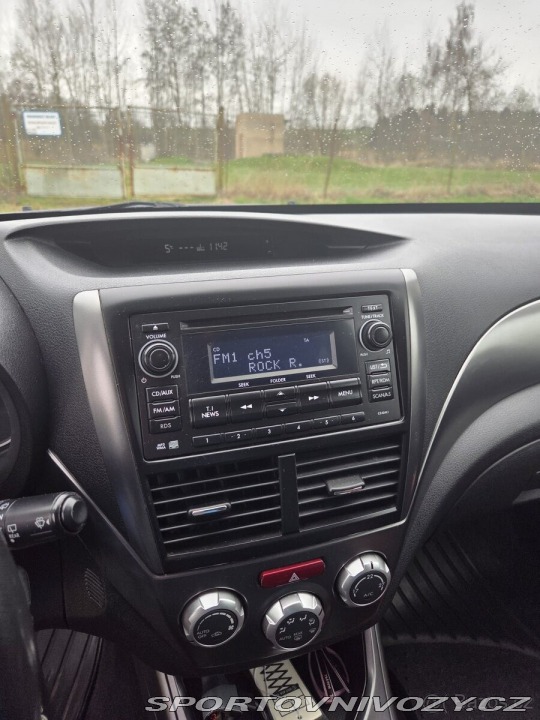 Subaru Impreza 2,0   XV 2011