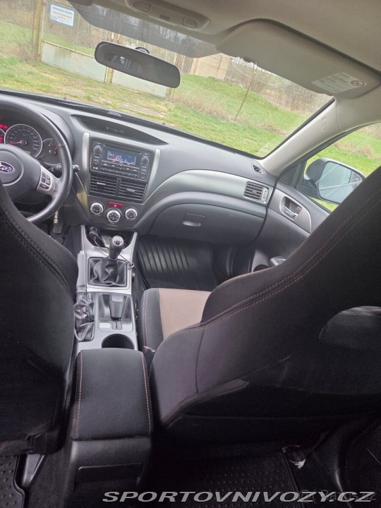 Subaru Impreza 2,0   XV 2011