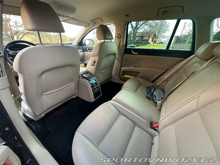 Škoda Superb 2,0   Laurin & Klemen 1800