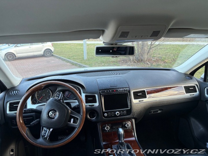 Volkswagen Ostatní modely Touareg 3,0 2015
