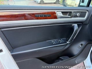 Volkswagen Ostatní modely Touareg 3,0 2015