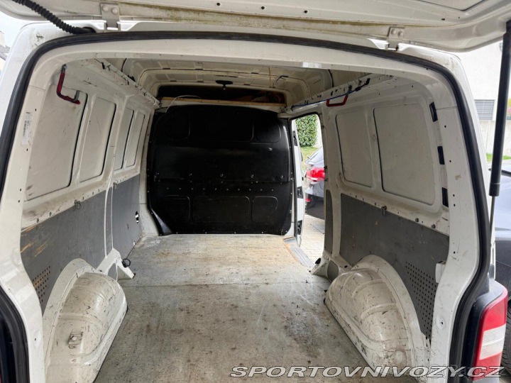 Volkswagen Ostatní modely Transporter 2,0 2010