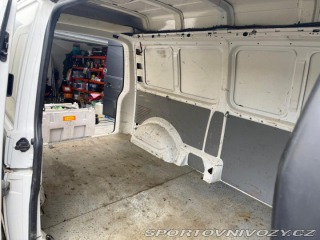 Volkswagen Ostatní modely Transporter 2,0 2010