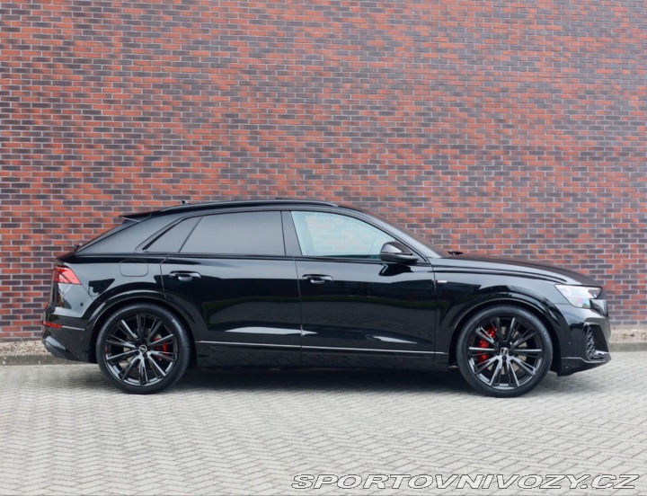 Audi Ostatní modely Q8  55 TFSIe Quattro 290KW e 2026