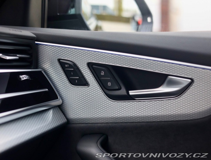 Audi Ostatní modely Q8  55 TFSIe Quattro 290KW e 2026