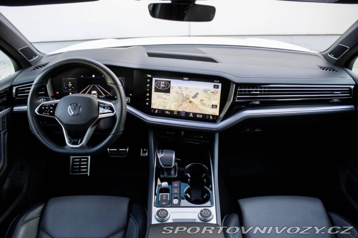 Volkswagen Ostatní modely Touareg  3.0 V6 TSI R-line 4Motio 2022