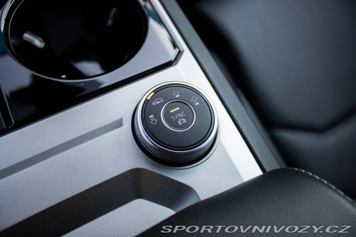 Volkswagen Ostatní modely Touareg  3.0 V6 TSI R-line 4Motio 2022