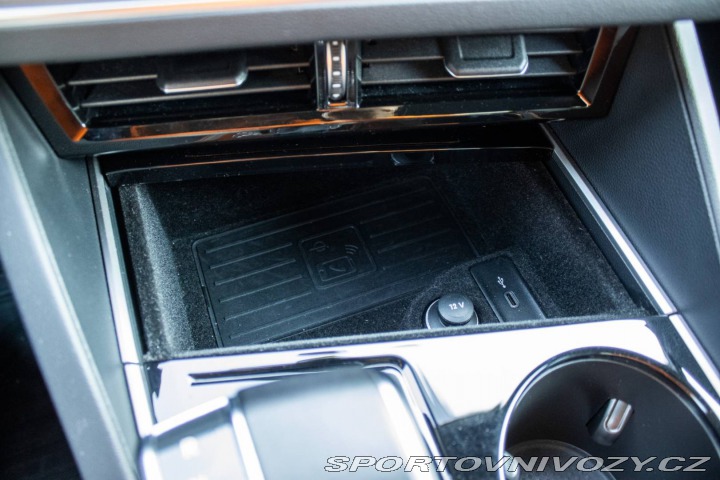 Volkswagen Ostatní modely Touareg  3.0 V6 TSI R-line 4Motio 2022