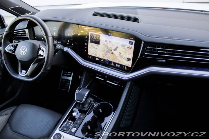 Volkswagen Ostatní modely Touareg  3.0 V6 TSI R-line 4Motio 2022