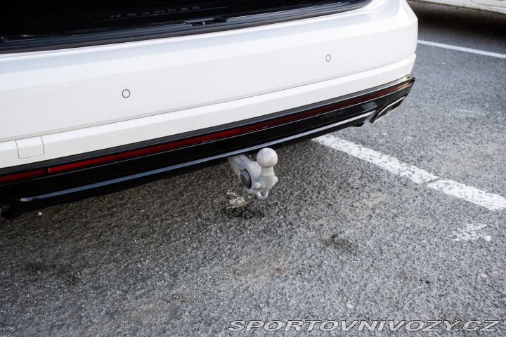 Volkswagen Ostatní modely Touareg  3.0 V6 TSI R-line 4Motio 2022