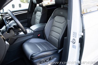 Volkswagen Ostatní modely Touareg  3.0 V6 TSI R-line 4Motio 2022