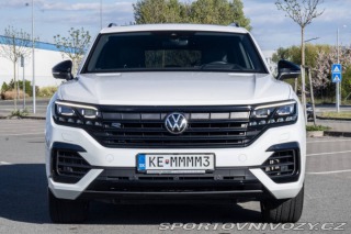 Volkswagen Ostatní modely Touareg  3.0 V6 TSI R-line 4Motio 2022