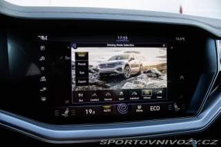 Volkswagen Ostatní modely Touareg  3.0 V6 TSI R-line 4Motio 2022