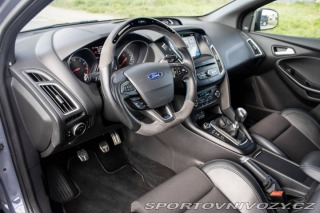 Ford Focus RS 2.3 EcoBoost RS, 257kW ( 2017