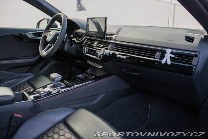 Audi RS5 Sportback 331kW AT8 / MO 2022