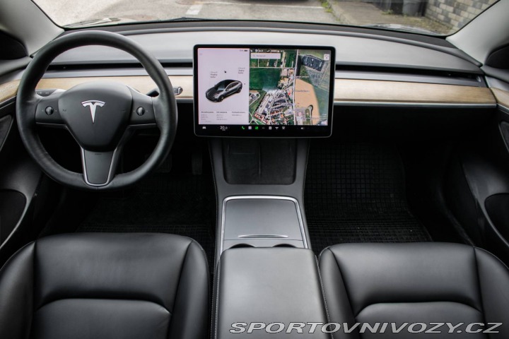 Tesla Model 3 366kW / NA SPLÁTKY / NA 2021