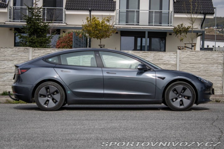 Tesla Model 3 366kW / NA SPLÁTKY / NA 2021