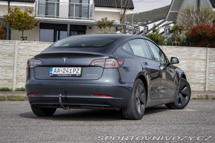Tesla Model 3 366kW / NA SPLÁTKY / NA 2021