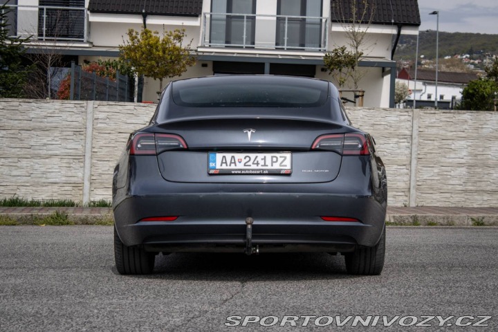 Tesla Model 3 366kW / NA SPLÁTKY / NA 2021