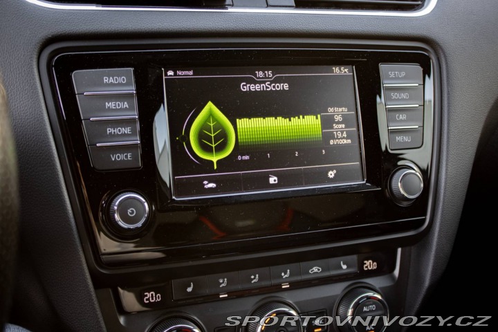 Škoda Octavia RS 2.0 RS 230 DSG 169kW AT6 2016