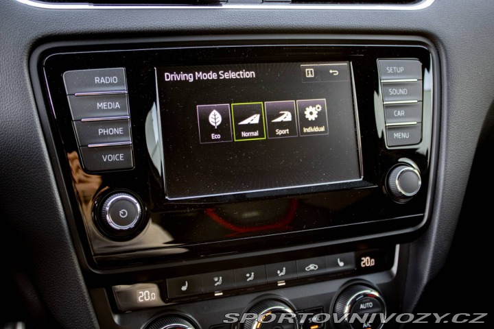 Škoda Octavia RS 2.0 RS 230 DSG 169kW AT6 2016