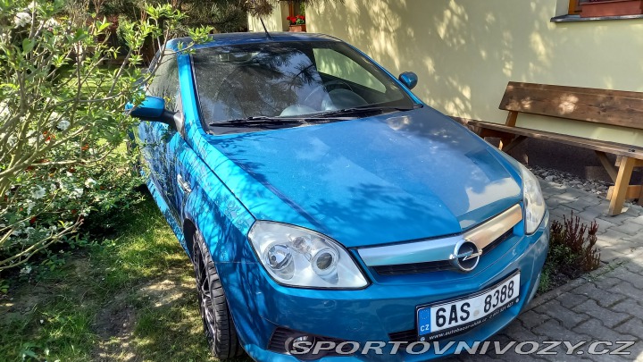 Opel Tigra X-C/ROADSTER 2004