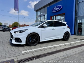 Ford Focus RS 