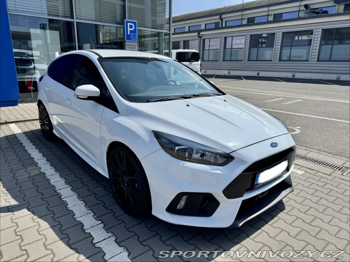 Ford Focus RS  2016