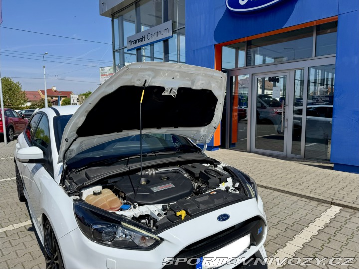 Ford Focus RS  2016