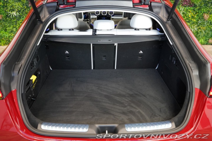 Mercedes-Benz Ostatní modely GLC 400e*4M*COUPE*AMG*TAŽNÉ*3 2025