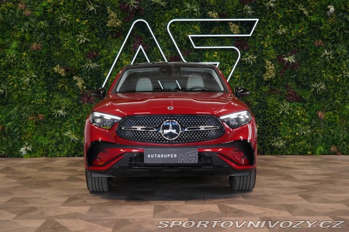 Mercedes-Benz Ostatní modely GLC 400e*4M*COUPE*AMG*TAŽNÉ*3 2025