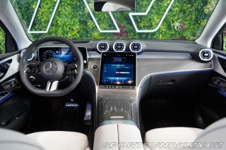 Mercedes-Benz Ostatní modely GLC 400e*4M*COUPE*AMG*TAŽNÉ*3 2025
