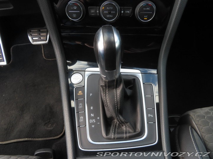 Volkswagen Golf 2.0 TDI GTD 2019