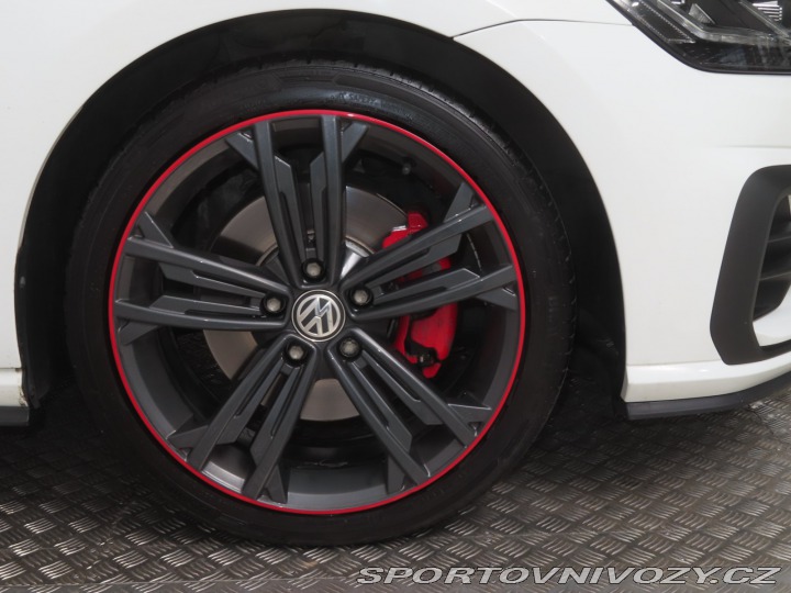 Volkswagen Golf 2.0 TDI GTD 2019