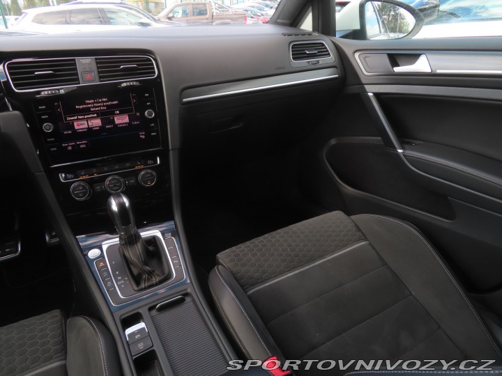 Volkswagen Golf 2.0 TDI GTD 2019
