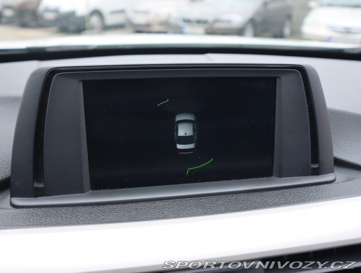 BMW 3 Sport Line 330e iPerforma 2018