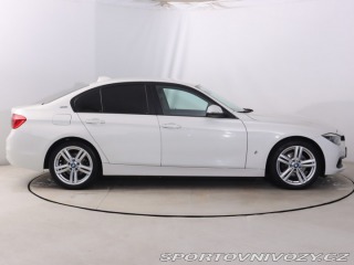 BMW 3 Sport Line 330e iPerforma 2018