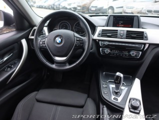 BMW 3 Sport Line 330e iPerforma 2018