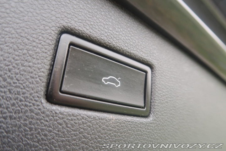 Volkswagen Ostatní modely Tiguan Highline 2.0 BiTDI 2017