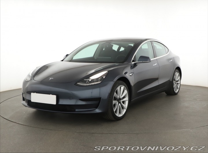 Tesla Model 3 Std Range Plus 52kWh 2020