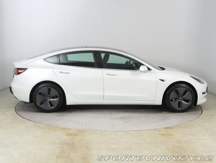 Tesla Model 3 Std Range Plus 52kWh 2020