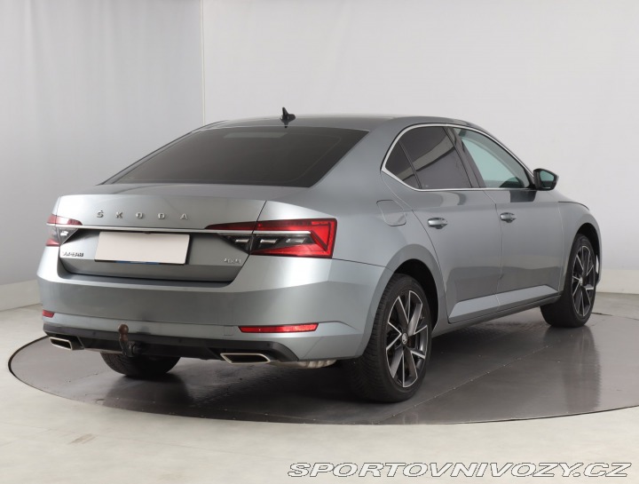 Škoda Superb Style Plus 2.0 TSI 2020