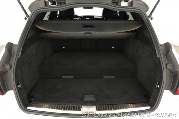 Mercedes-Benz C AMG Paket C 300 de 2020