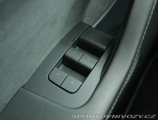 Tesla Model Y . Long Range AWD 75kWh 2021