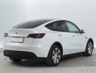 Tesla Model Y . Long Range AWD 75kWh 2021