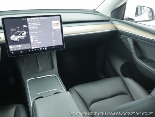 Tesla Model Y . Long Range AWD 75kWh 2021